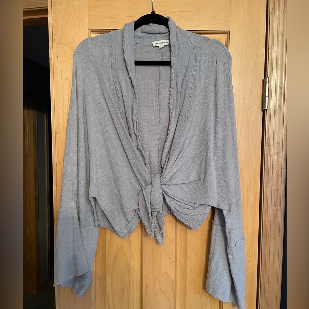 Vici tie shirt